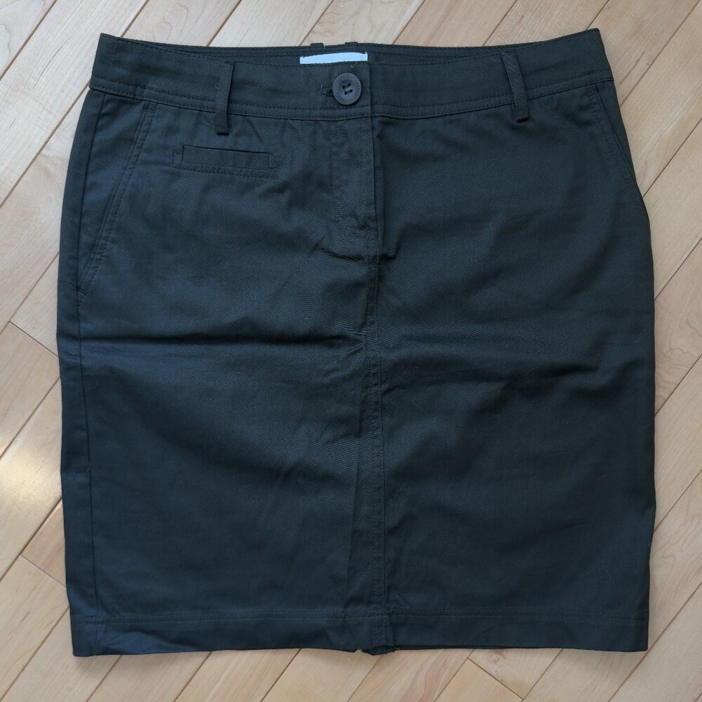 NWOT MNG 100% Cotton Green Short Skirt| US 6